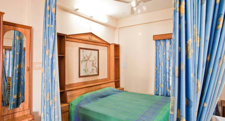 Birds View Resort, Kasauli 5